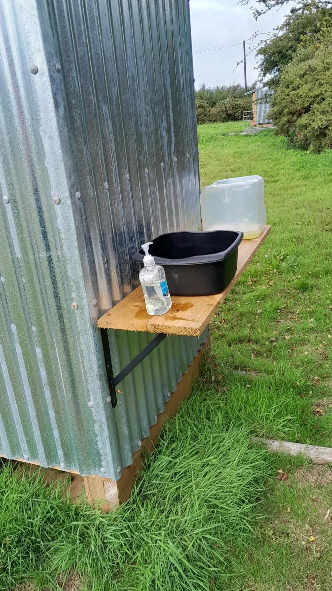 Cornish Skies Glamping Pool Eksteriør bilde