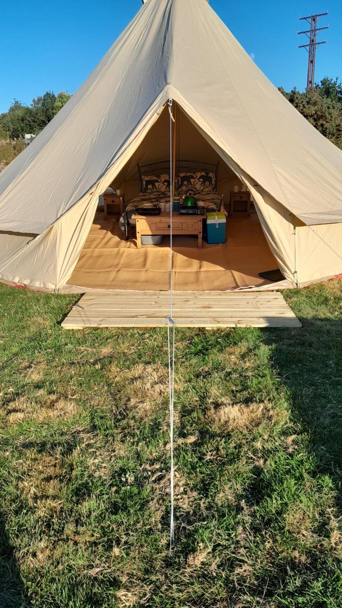 Cornish Skies Glamping Pool Eksteriør bilde